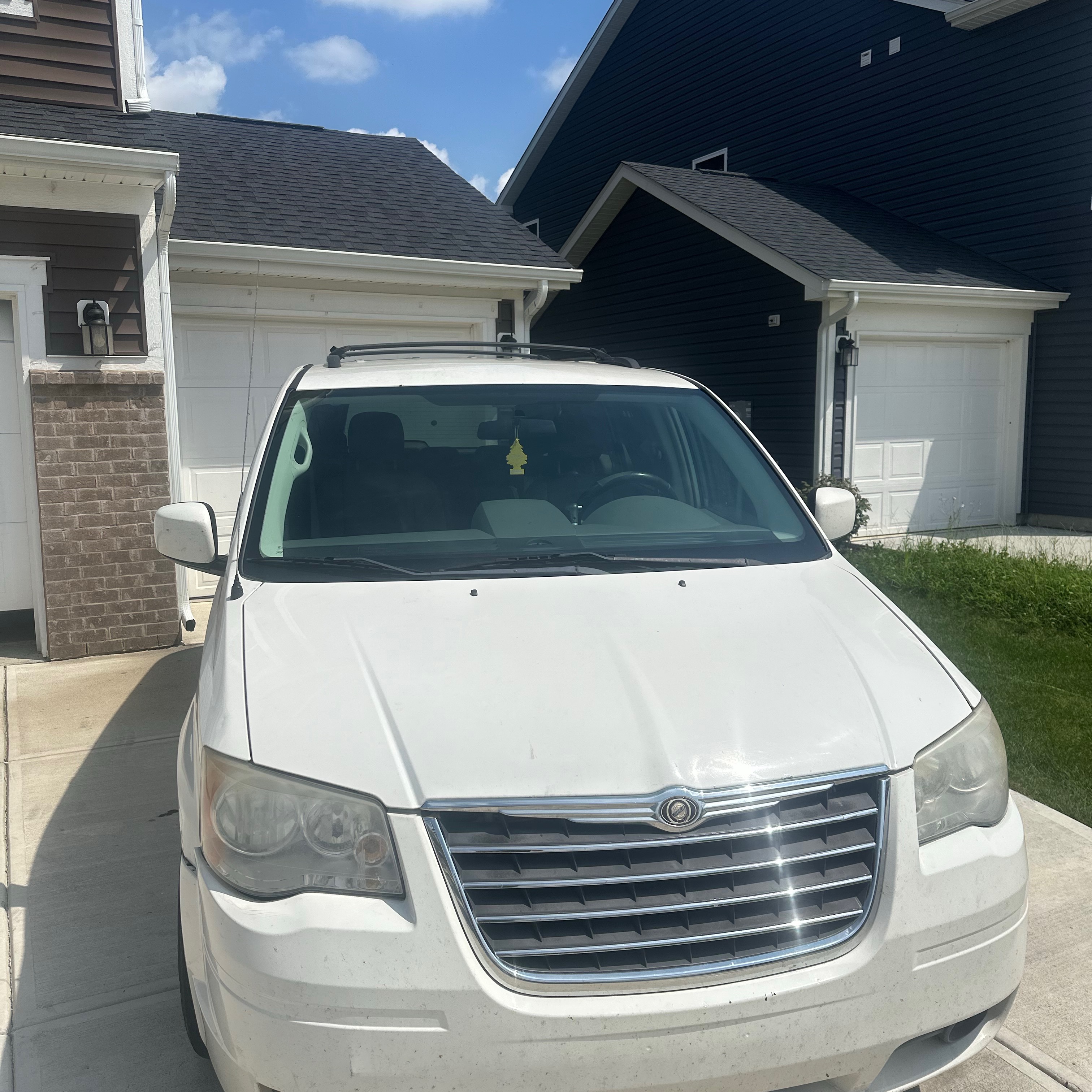 Commercial glass service and storefront repair